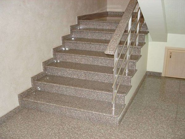 460